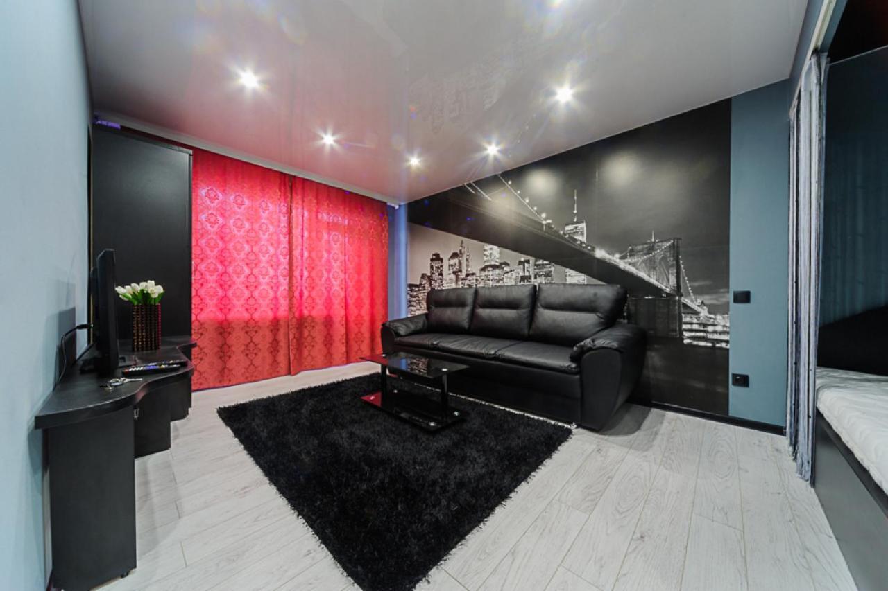 Apartments On Romanovakaya Sloboda 10 Mińsk Zewnętrze zdjęcie