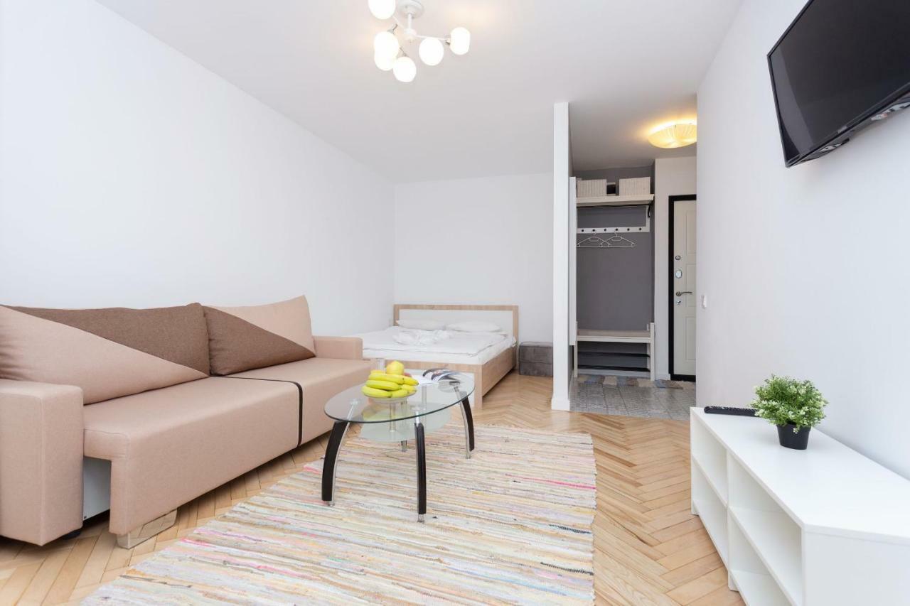 Apartments On Romanovakaya Sloboda 10 Mińsk Zewnętrze zdjęcie